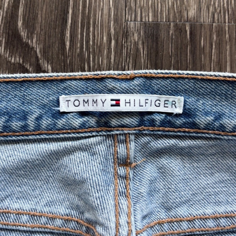 Vintage Tommy Hilfiger Baggy Relaxed Fit Jeans - Picture 3 of 8